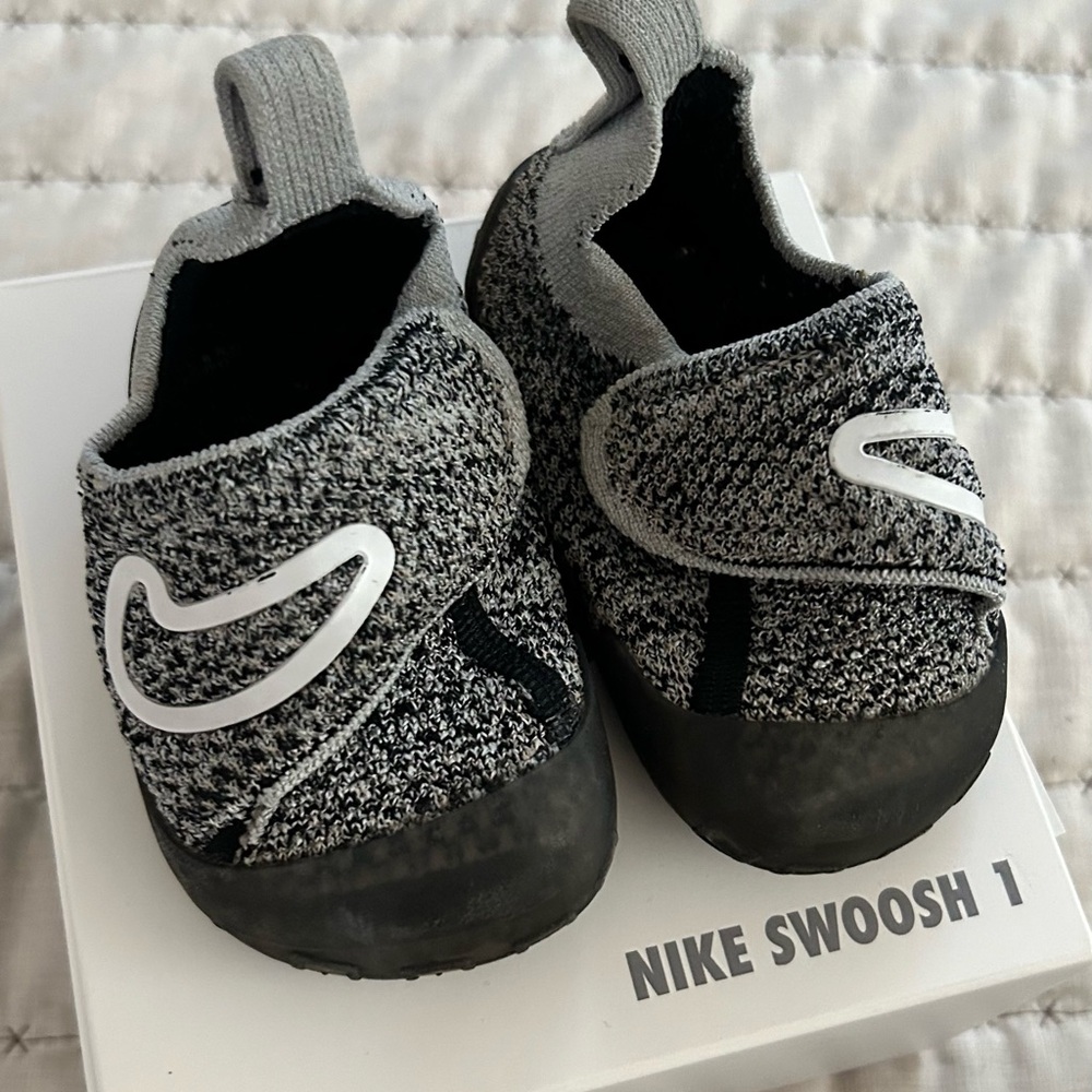 Swoosh 1 Nike baby shoes
